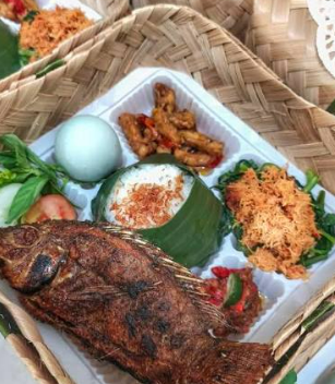 Nasi Kotak Ikan Horeng / Bakar